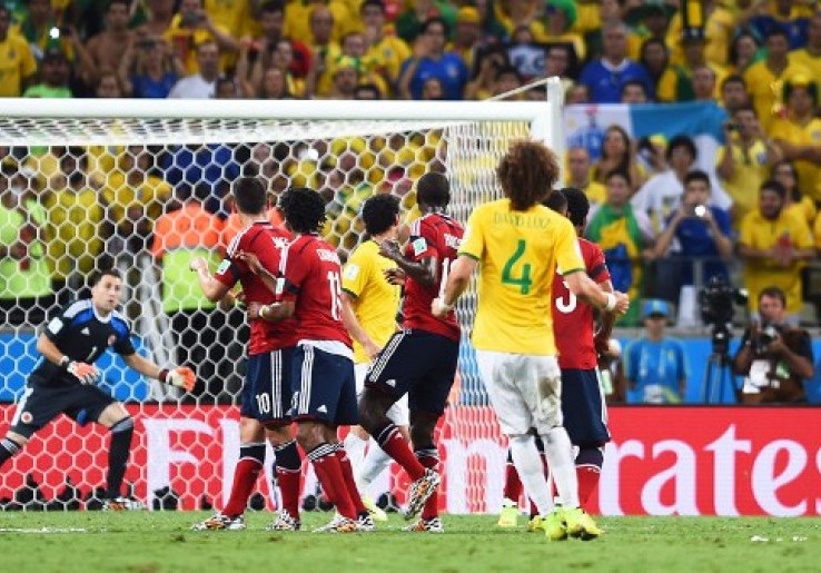 Dua Gol Bek Tengah, Brasil Hentikan Langkah Kolombia<!--idunk-->Perempat Final Piala Dunia 2014