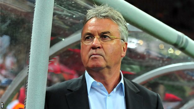 Hiddink Akan Lanjutkan Program Van Gaal