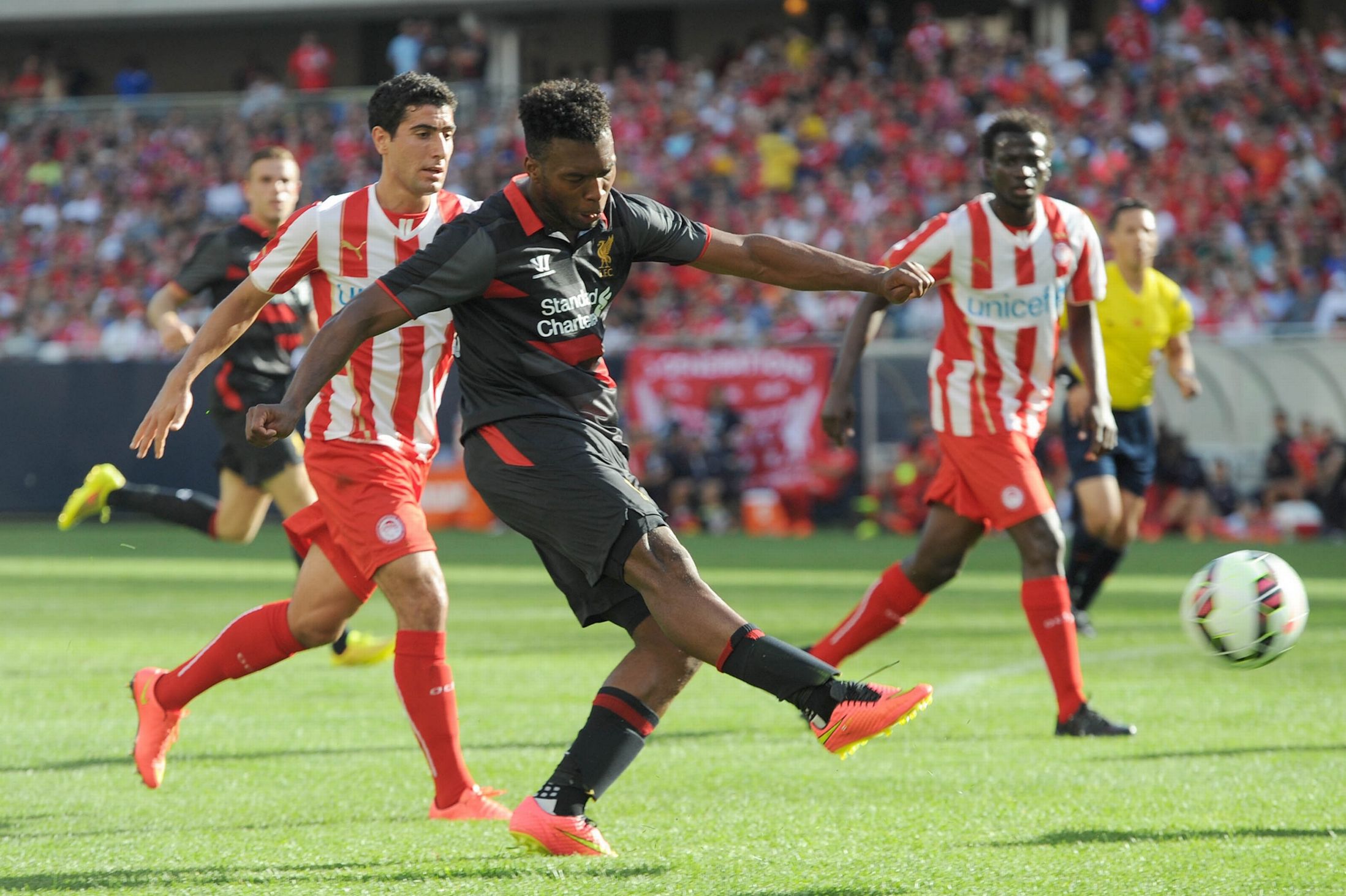 Sterling Bawa Liverpool Tundukkan Olympiakos<!--idunk-->International Champions Cup
