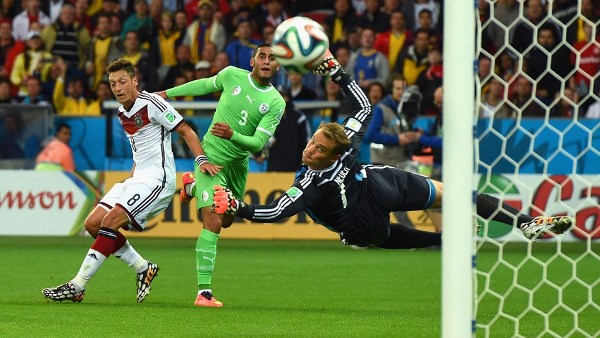 Aljazair Tahan Jerman Tanpa Gol Sementara<!--idunk-->Babak I