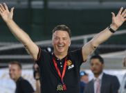 Van Gaal Terpana Menang Besar di Laga Perdana