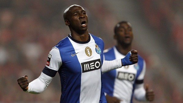 Bek Muda FC Porto Segera Gabung Manchester City