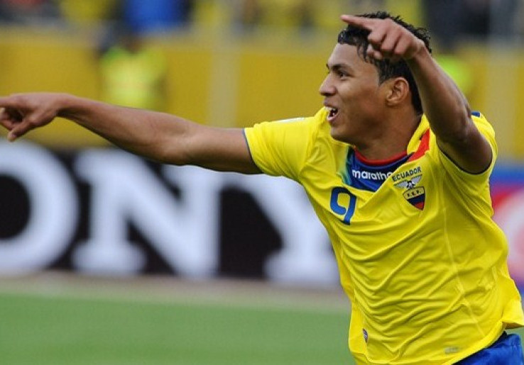 Swansea City Gaet Bintang Ekuador