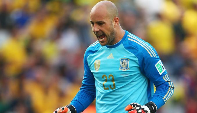 Reina Putuskan Bertahan di Liverpool