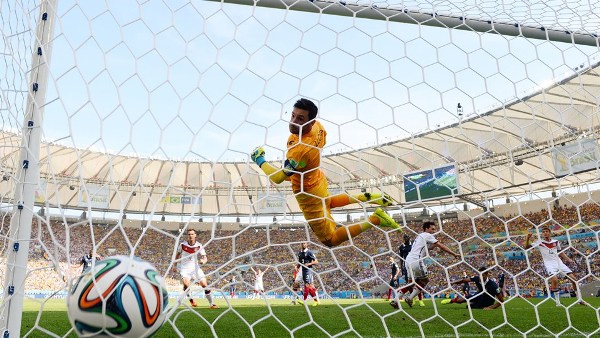 Jerman Sementara Memimpin Atas Prancis<!--idunk-->Babak I