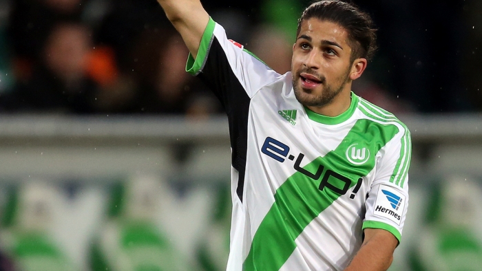 Direktur Olah Raga Wolfsburg: Rodriguez Tak Akan ke MU