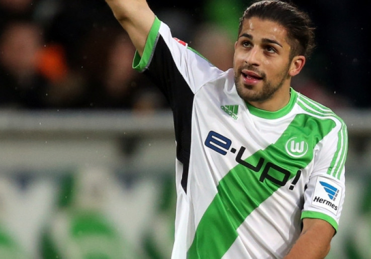 Direktur Olah Raga Wolfsburg: Rodriguez Tak Akan ke MU
