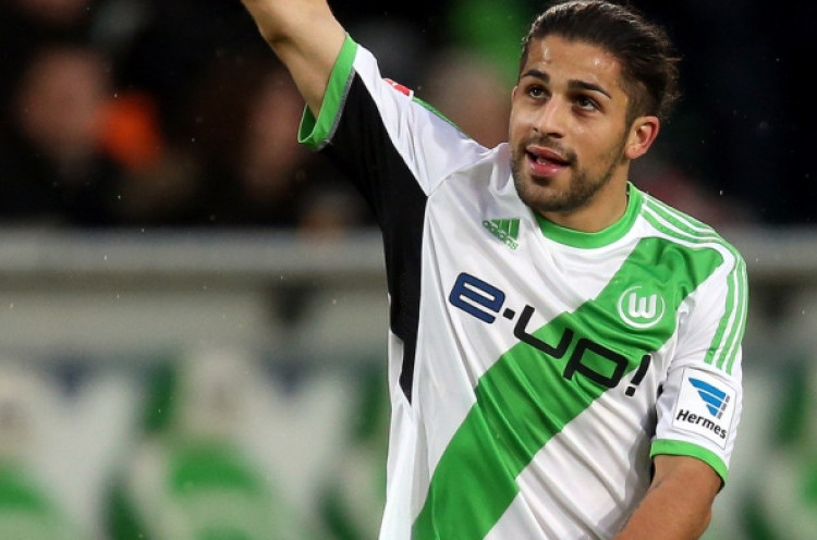 Direktur Olah Raga Wolfsburg: Rodriguez Tak Akan ke MU