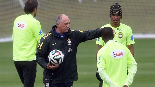 Scolari: Kembalikan Harga Diri Brasil Dengan Kemenangan!