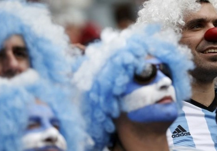 FIFA Jatuhkan Denda ke Federasi Sepak Bola Argentina