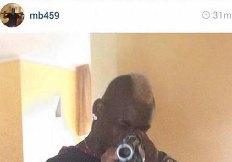 Balotelli 'Ancam' Tembak Para Pembencinya