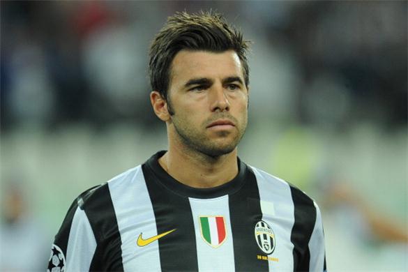 Operasi Lutut, Juventus Kirim Barzagli ke Finlandia