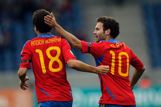 Juan Mata Puji Performa Ander Herrera