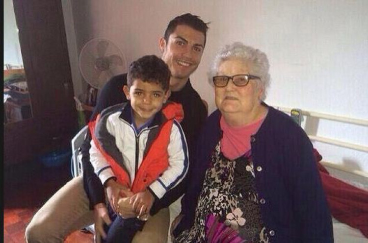 Nenek Cristiano Ronaldo Tutup Usia