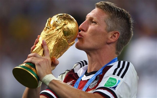 Schweinsteiger: Kapten? Tunggu Keputusan Dari Loew