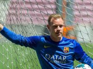 Kiper Anyar Barca Langsung Kepincut Tiki-taka