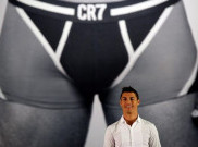 Karena Merek Celana Dalam, Ronaldo Digugat ke Pengadilan 