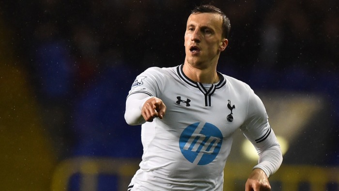 Antisipasi Hengkangnya Benatia, Roma Incar Bek Spurs