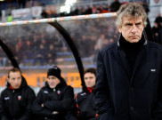 Christian Gourcuff Tanda Tangan Kontrak dengan Aljazair
