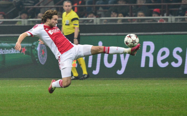 Deley Blind Betah di Ajax, namun...