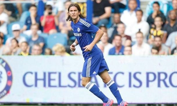 Filipe Luis Pede Chelsea Sapu Bersih Trofi Juara