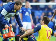 Cedera Engkel, Olivier Giroud Bakal Menepi Lama?