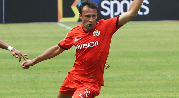 Kontra Barito, Bosnjak Berpeluang Tampil Perkuat Persija