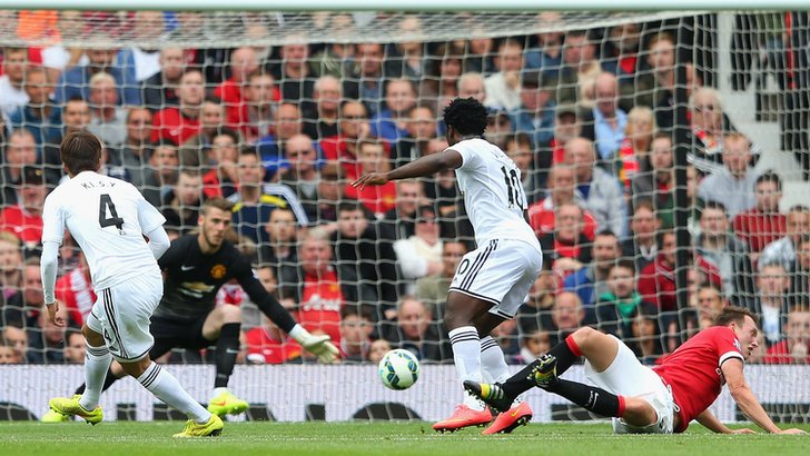 HIGHLIGHT: MU Sementara Tertinggal dari Swansea <!--idunk-->Babak I