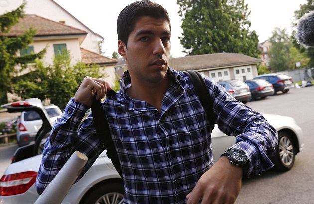 Busquets Minta Hukuman Suarez Dikurangi