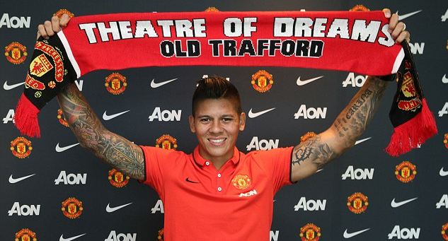 Gabung MU, Marcos Rojo Warisi Nomor Ferdinand