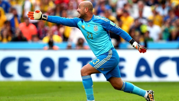Bayern Muenchen Resmi Menjadi Klub Baru Pepe Reina