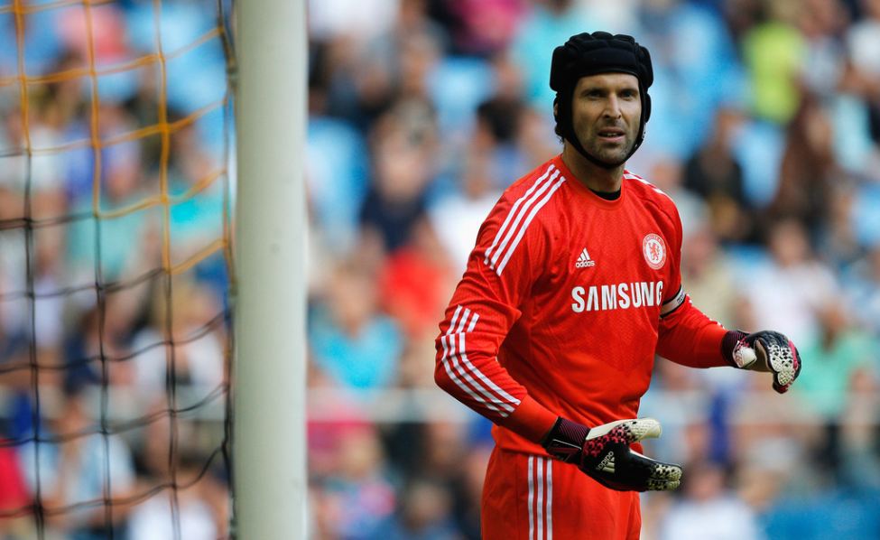 Mourinho: Tak Ada Tawaran untuk Cech