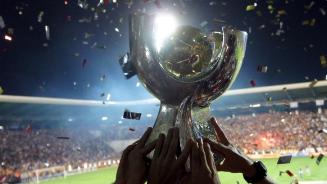Kalahkan Galatasaray, Fenerbahce Juara Piala Super Turki 2014