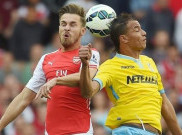 Crystal Palace Tahan Imbang Arsenal <!--idunk-->Babak I