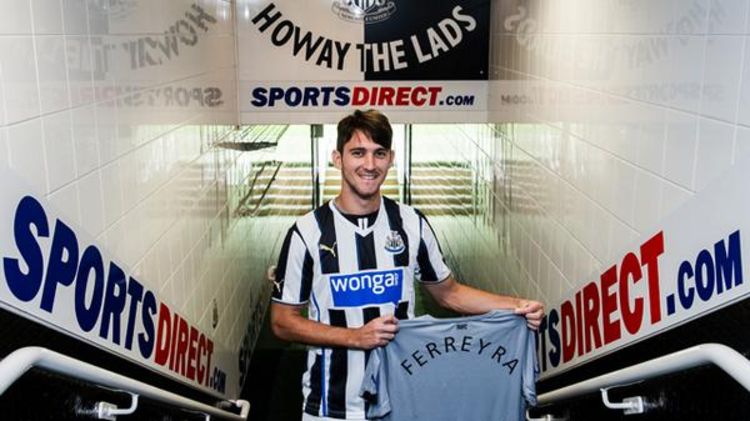 Newcastle Pinjam Penyerang Shakhtar Donetsk