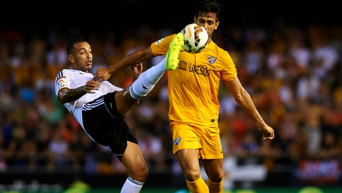 Valencia Hantam 10 Pemain Malaga