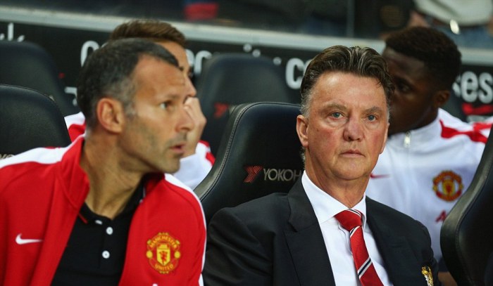 Dibantai Tim Gurem, Van Gaal Minta Fans Bersabar
