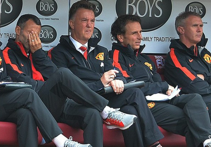 Ditahan Imbang Tim Promosi, Van Gaal Kecewa