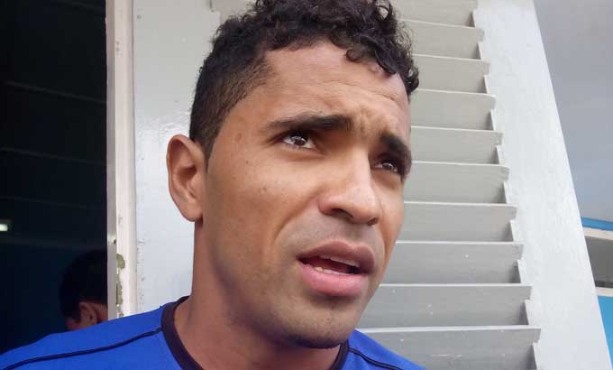 Beto Siap Kejar Kenmogne dari Posisi Top Skor ISL