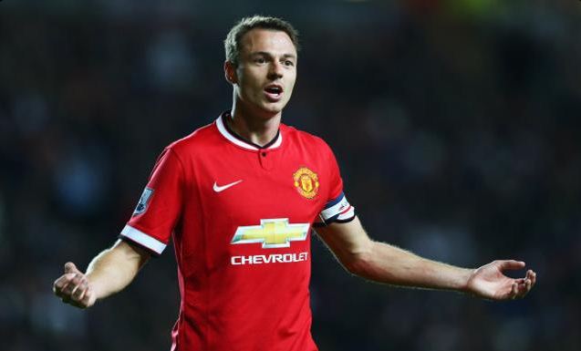 Evans: Pertahanan MU Ceroboh!