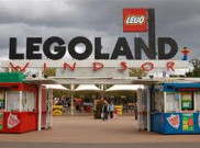 Gaji Selangit, Brown Andalkan Tiket Gratis ke Legoland