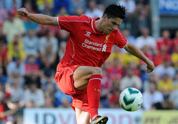 Kalah Bersaing, Bek Sayap Liverpool Ini Pun Hengkang 