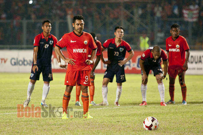 HIGHLIGHT: Penalti Ponaryo Selamatkan Persija dari Kekalahan <!--idunk-->ISL 2014