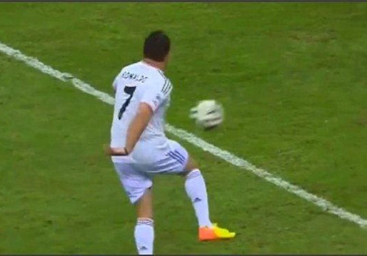 Video: Ronaldo Gadungan Kacaukan Laga Madrid Vs Fiorentina