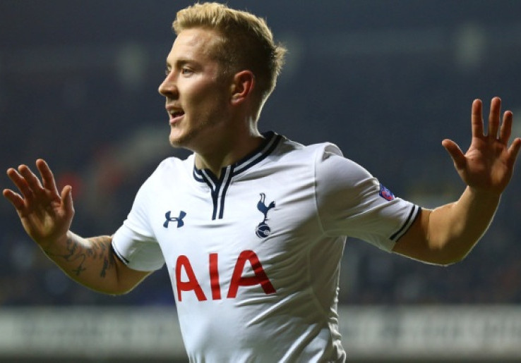 Spurs Pinjamkan Holtby ke Hamburg