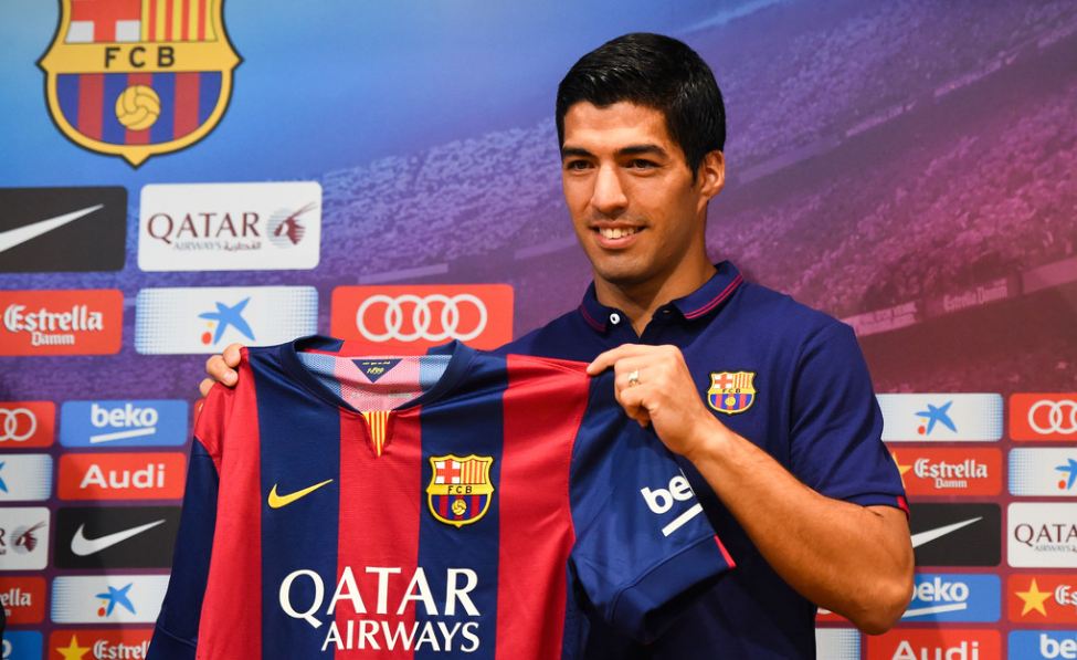 Sepatu Emas Untuk Suarez