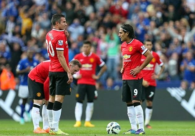 RvP Berharap Terus Tampil Bareng Rooney dan Falcao