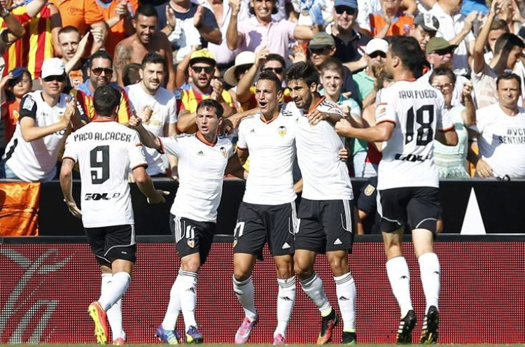 Valencia Pesta Gol ke Gawang Espanyol