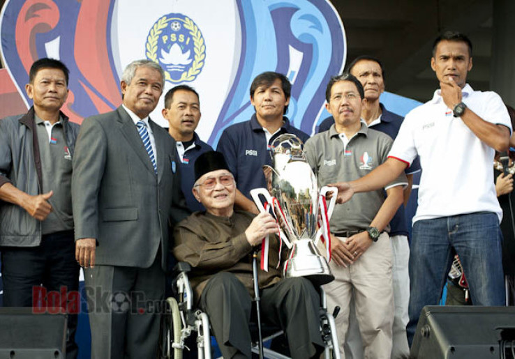 Piala Suratin 2014 Resmi Diluncurkan