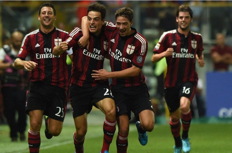 Sembilan Gol, Dua Kartu Merah Warnai Kemenangan Dramatis Milan Atas Parma